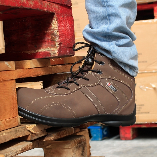 Bota Tripoli S3 Compósito PU SRC ESD - FOR WALK Bota Tripoli S3 Compósito PU SRC ESD - FOR WALK