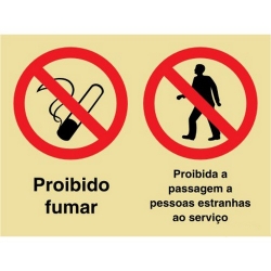 Sinal composto duplo, proibido fumar e proibida a passagem a pessoas estranhas ao serviço - FIELD